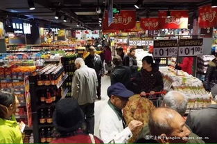 柳工颐华城8000平米南城百货11月30日隆重开业，商品已开始进场